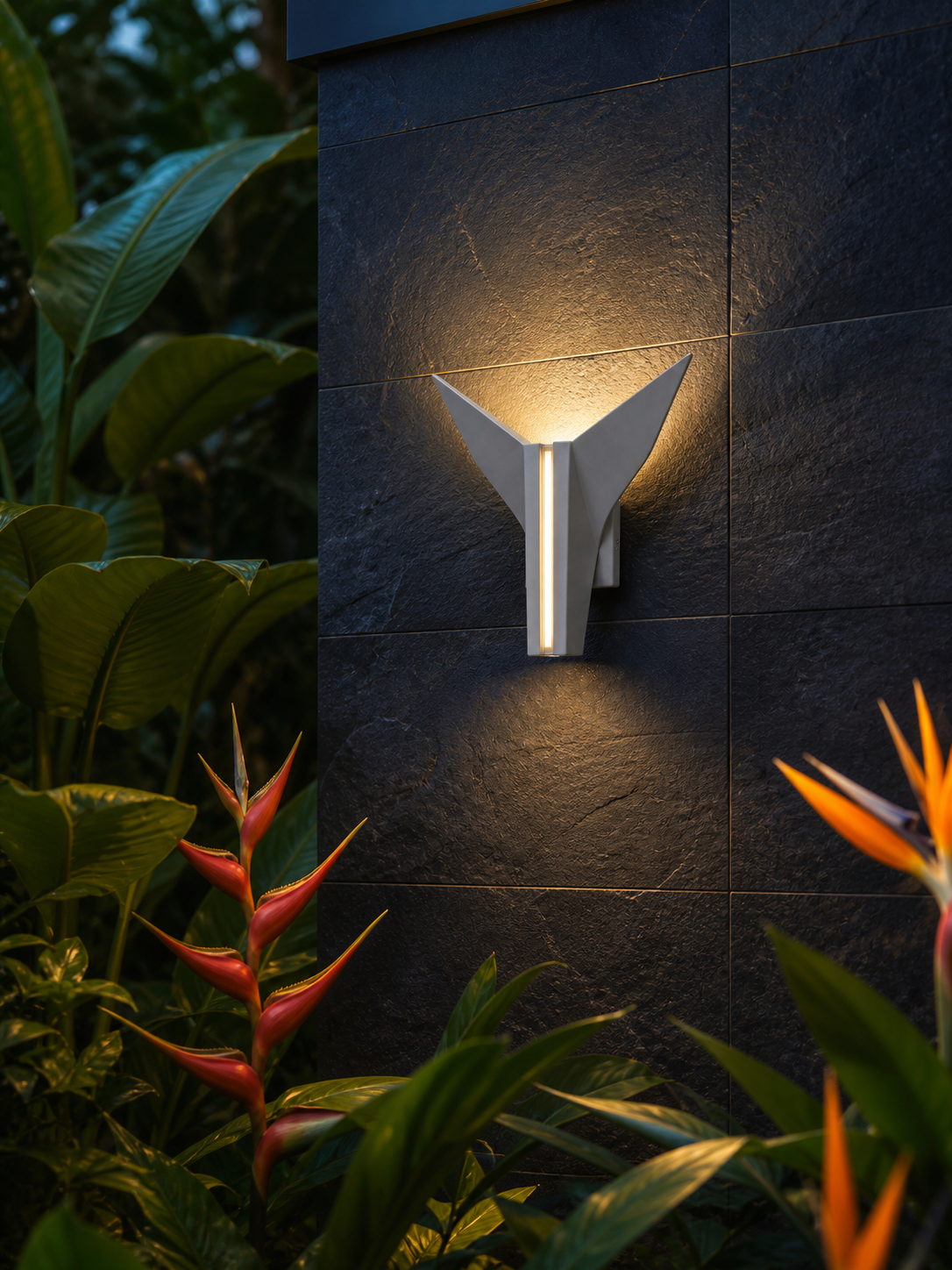 Buiten Wandlamp met Geometrische Vleugelvorm