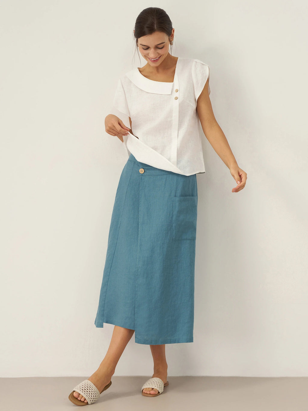 Luchtige Linnen Top Met Asymmetrische Mouwen